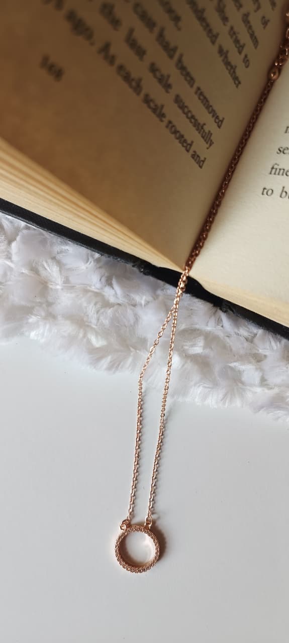 Anti Turnish Enduring Circle Pendant