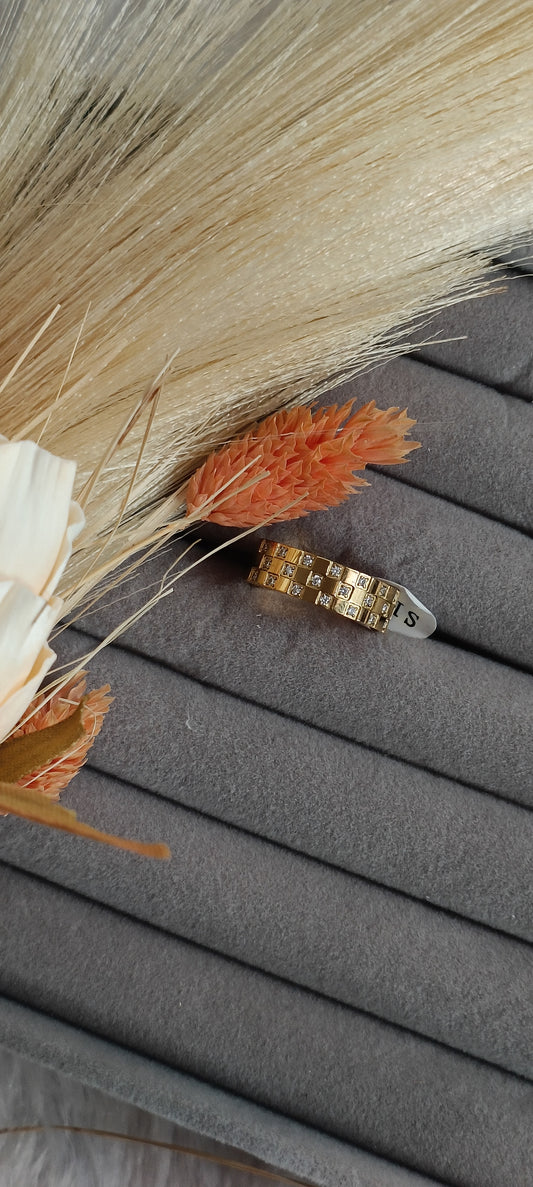 Anti tarnish gold plated stone ring