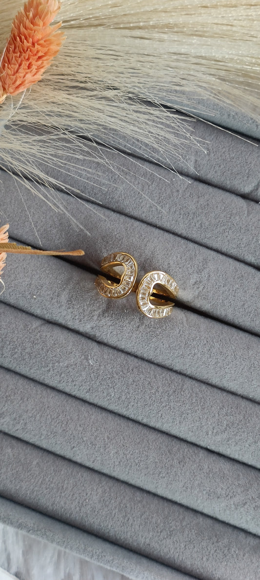 Anti tarnish gold plated stone ring